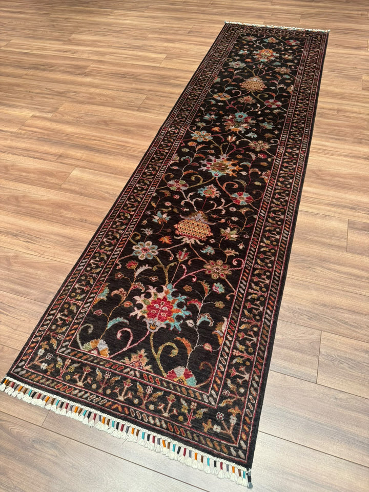 Sultani Binbirgece Yolluk Orijinal El Dokuması Siyah Kök Boya Yün Halı 0.83x303 2.51 Metrekare - 3x10 ft