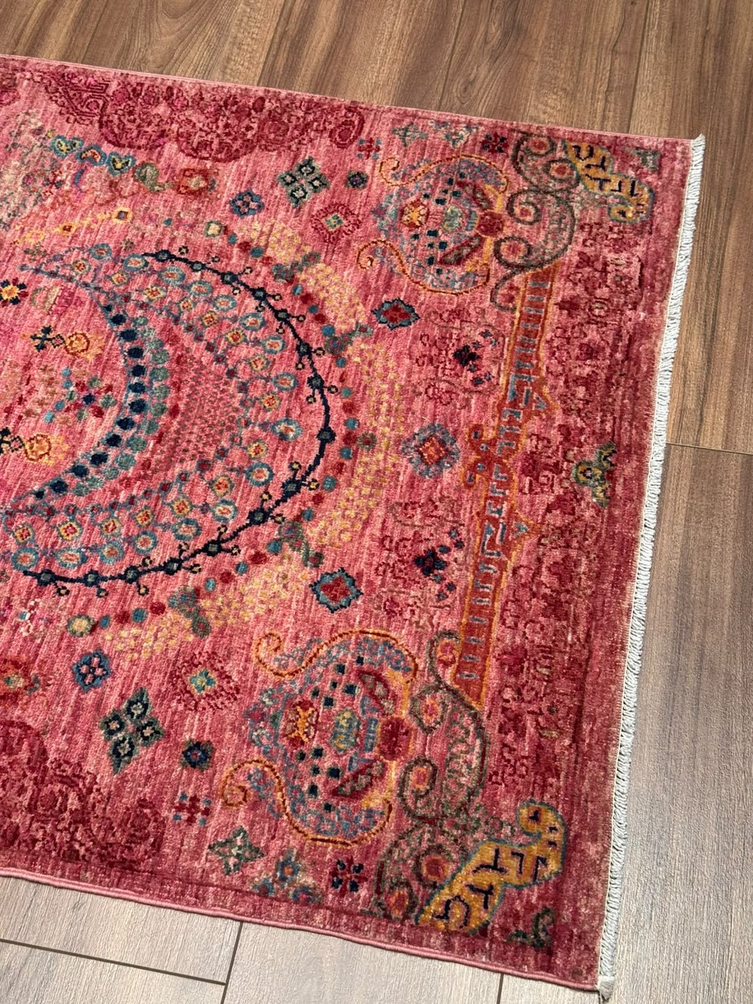 Güllüce Orijinal El Dokuması Yolluk Pembe Kök Boya Yün Halı 0.83x301 2.50 Metrekare - 3x10 ft