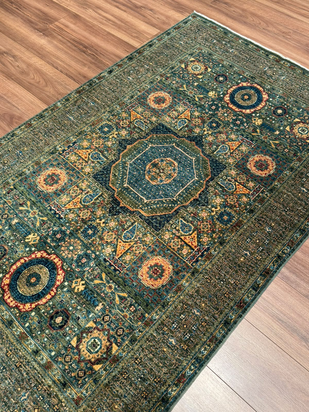 Memlük Orijinal El Dokuması Yeşil Kök Boya Yün Halı 122x195 2.38 Metrekare - 4x6 ft