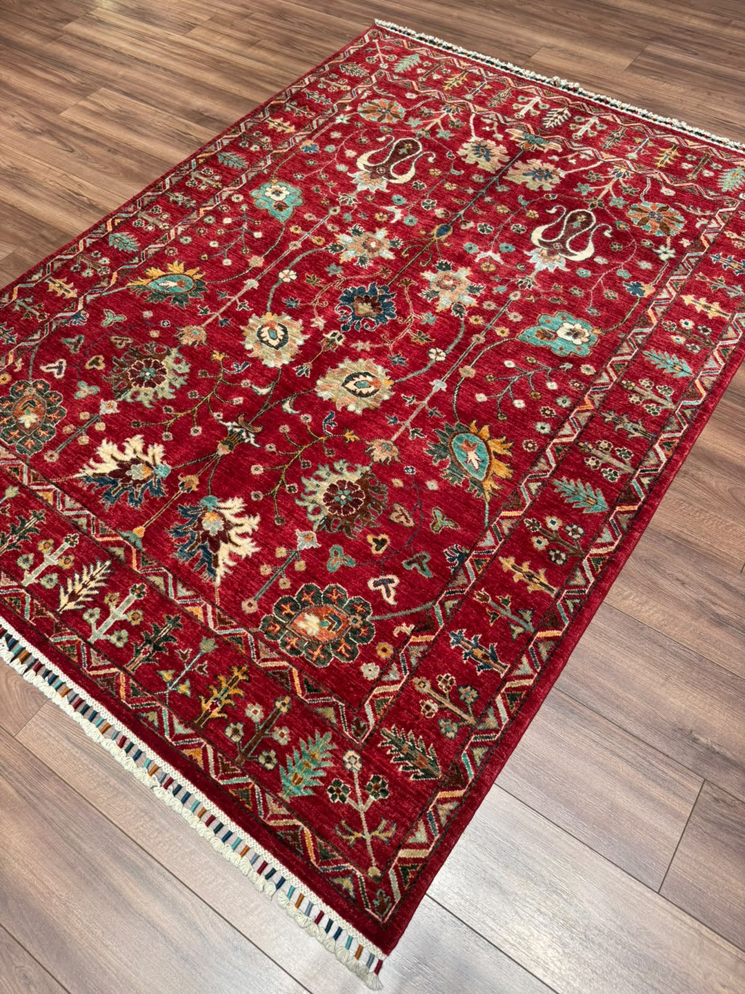 Sultani Çiçekli Orijinal El Dokuması Kırmızı Kök Boya Yün Halı 158x214 3.38 Metrekare - 5x6 ft