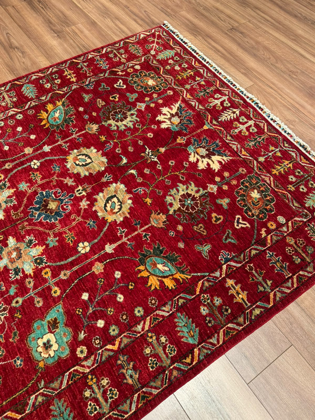 Sultani Çiçekli Orijinal El Dokuması Kırmızı Kök Boya Yün Halı 158x214 3.38 Metrekare - 5x6 ft