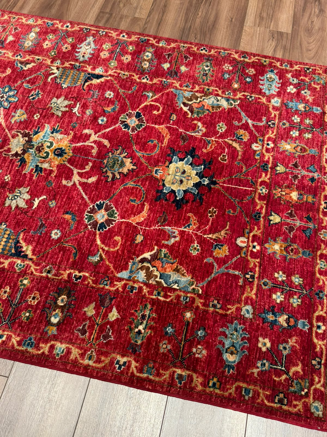 Sultani Binbirgece Orijinal El Dokuması Kırmızı Kök Boya Yün Halı 124x186 2.31 Metrekare - 4x6 ft