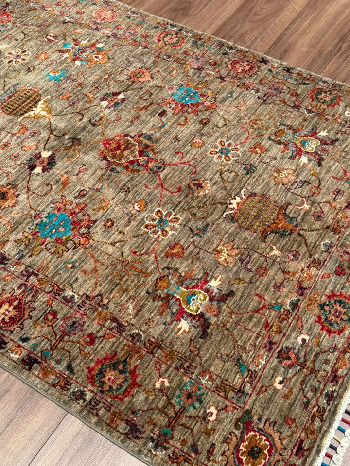 Sultani Binbirgece Orijinal El Dokuması Bej Kök Boya Yün Halı 123x186 2.29 Metrekare - 4x6 ft