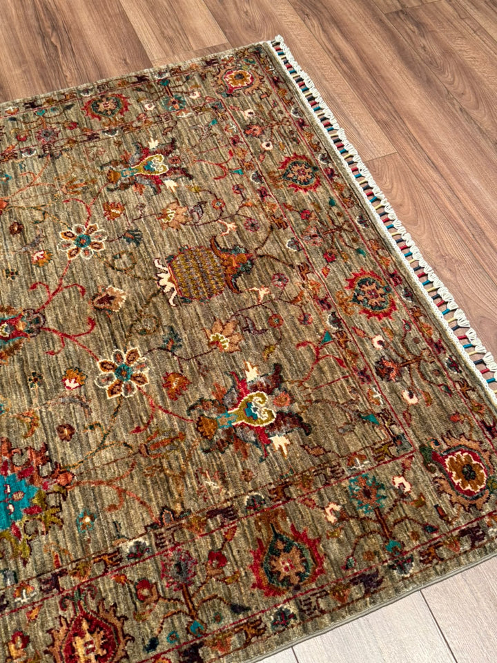 Sultani Binbirgece Orijinal El Dokuması Bej Kök Boya Yün Halı 123x186 2.29 Metrekare - 4x6 ft