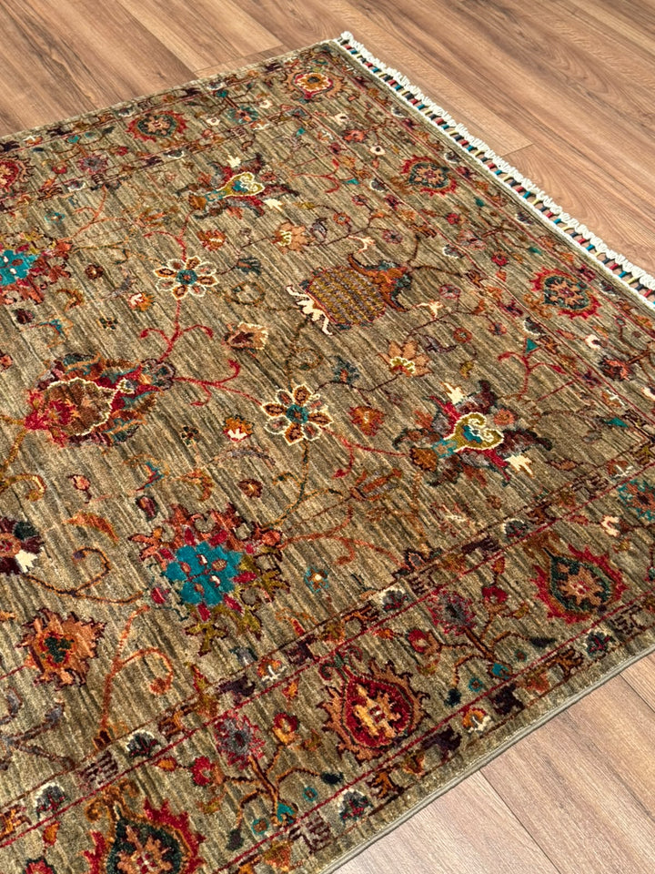 Sultani Binbirgece Orijinal El Dokuması Bej Kök Boya Yün Halı 123x186 2.29 Metrekare - 4x6 ft