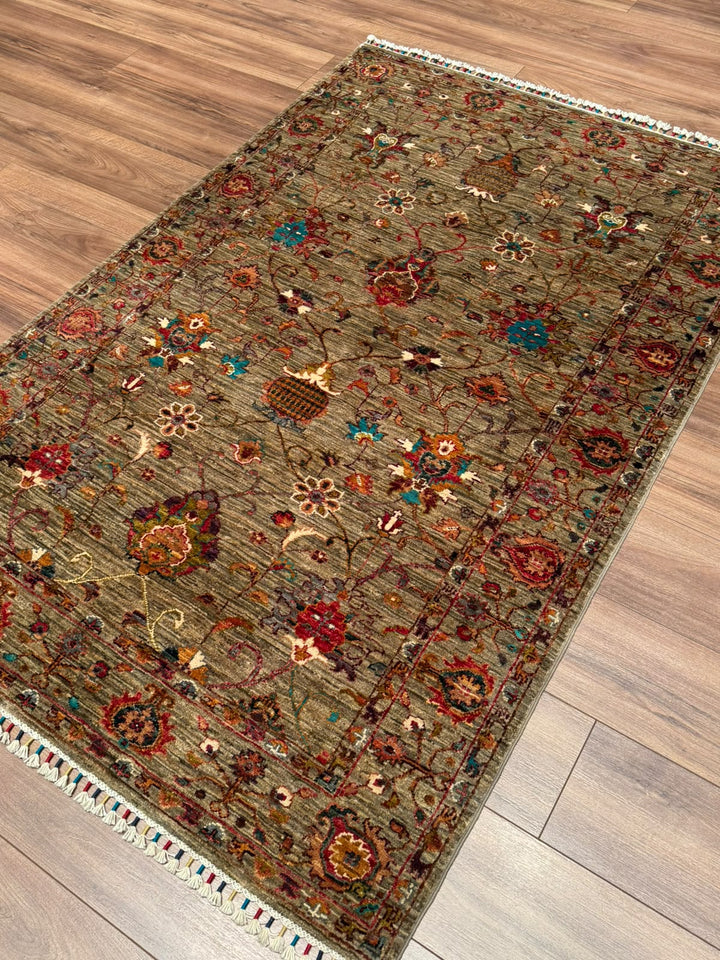 Sultani Binbirgece Orijinal El Dokuması Bej Kök Boya Yün Halı 123x186 2.29 Metrekare - 4x6 ft