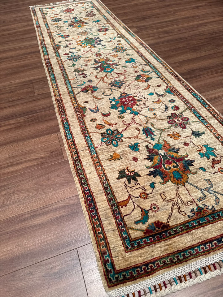 Sultani Binbirgece Yolluk Orijinal El Dokuması Bej Kök Boya Yün Halı 0.81x296 2.40 Metrekare - 3x10 ft