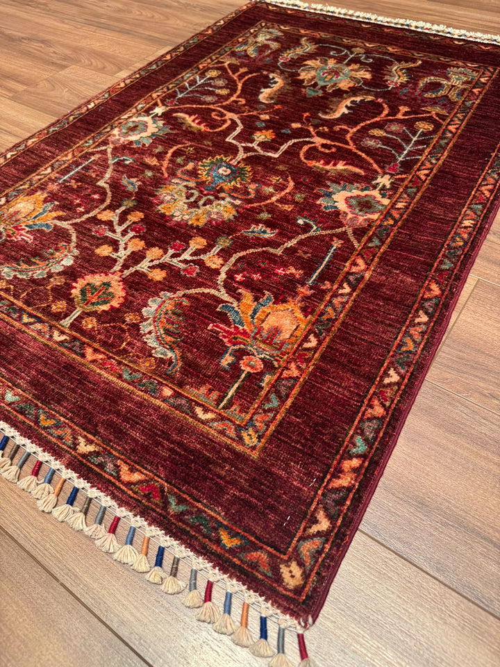 Sultani Binbirgece Orijinal El Dokuması Kırmızı Kök Boya Yün Halı 0.83x125 1.04 Metrekare - 3x5 ft