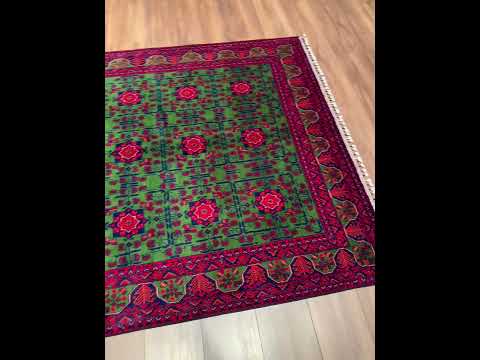سجادة أفغانية خضراء مصنوعة يدويًا صوف مصبوغ طبيعيًا 147x198 سم 2.91 متر مربع - 4x6 قدم